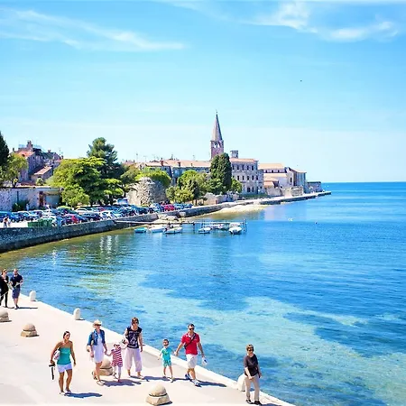 Pensjonat Peskera Tomicic