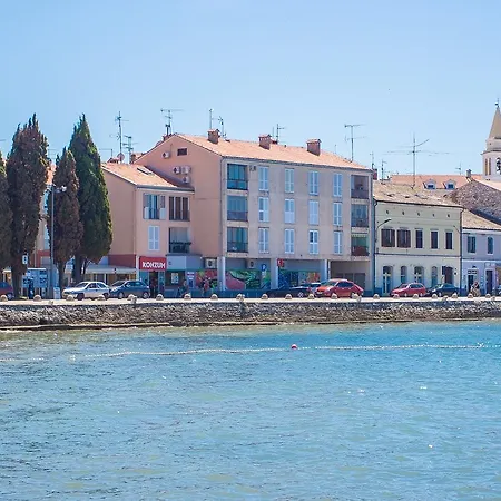 Penzion Peskera Tomicic 3*
